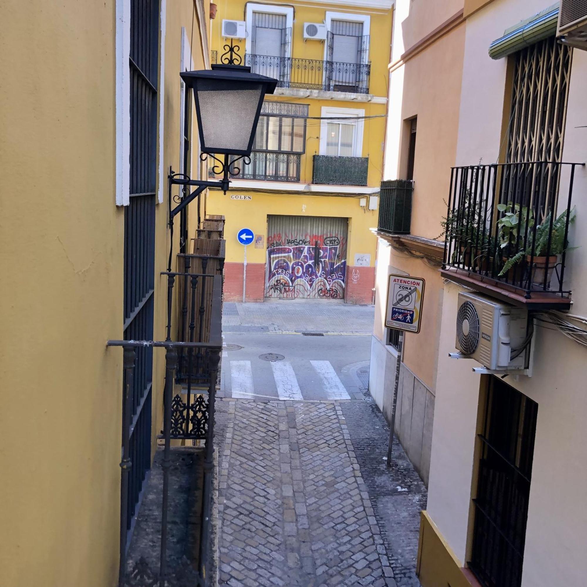 Apartamentos Alfaqueque B Sewilla Zewnętrze zdjęcie